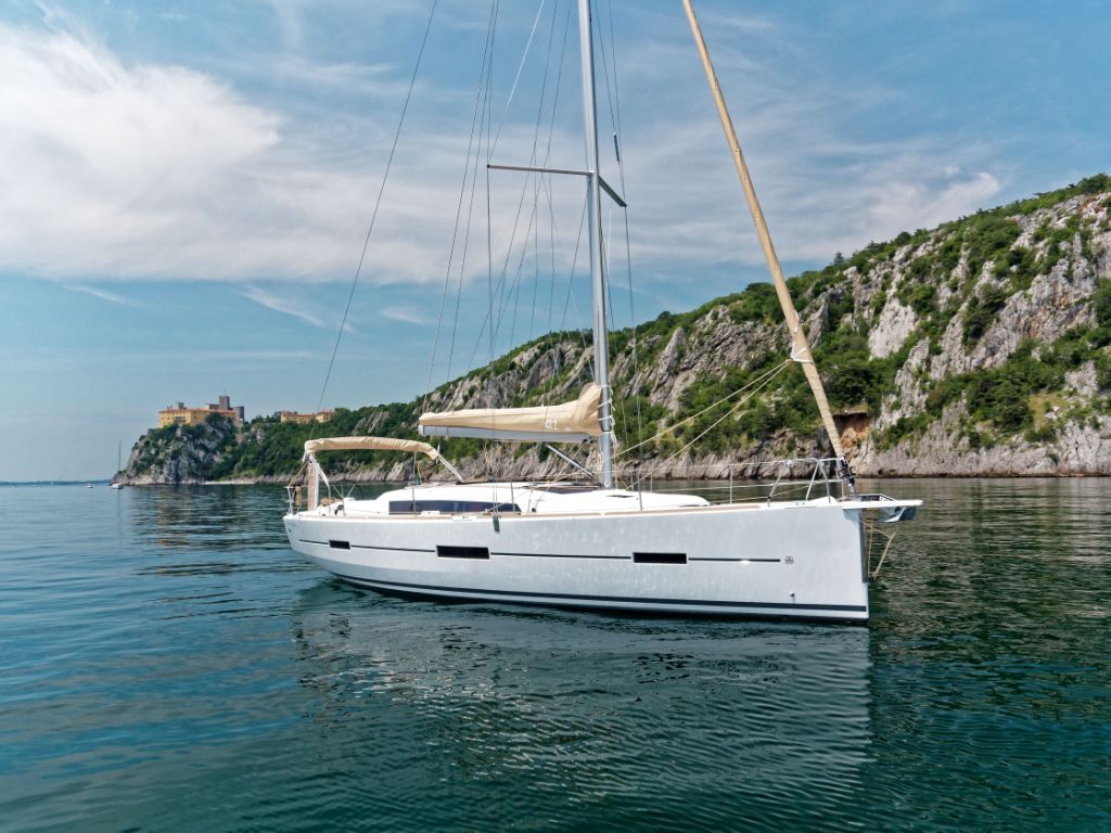 Dufour 412